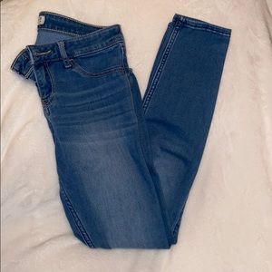 Women Hollister Jeans
